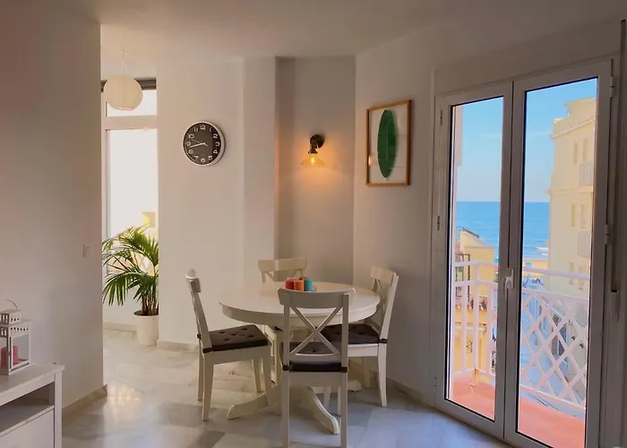 En La Carihuela-costa Del Sol Torremolinos