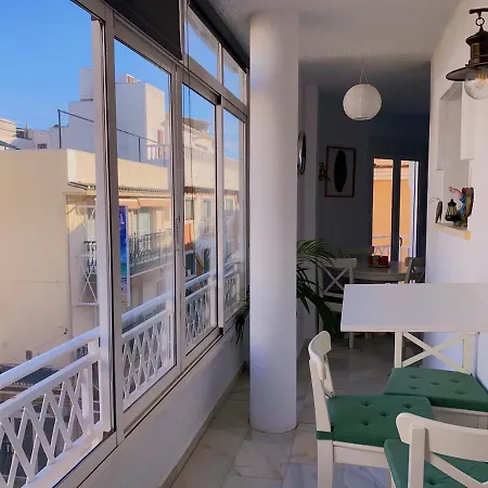 En La Carihuela-costa Del Sol Torremolinos