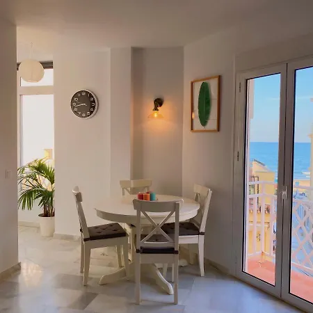 En La Carihuela-costa Del Sol Torremolinos